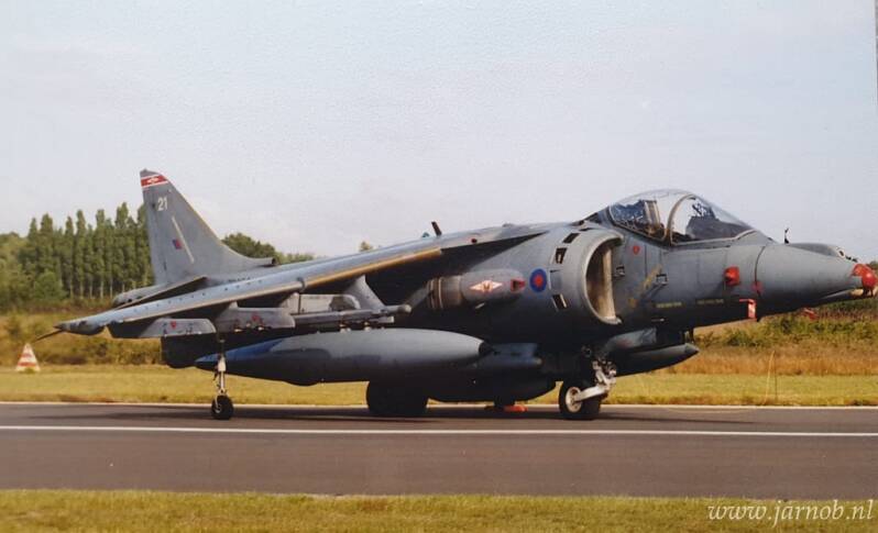 HarrierGR7 ZD354/21 1sq (b)