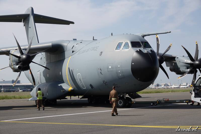 a400mct0215wjpg-1.jpg