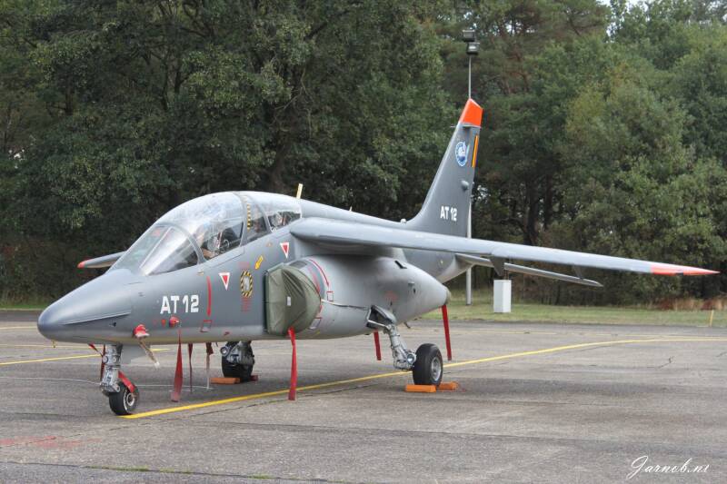 at12-alpha-jet-11sm-standard.jpg