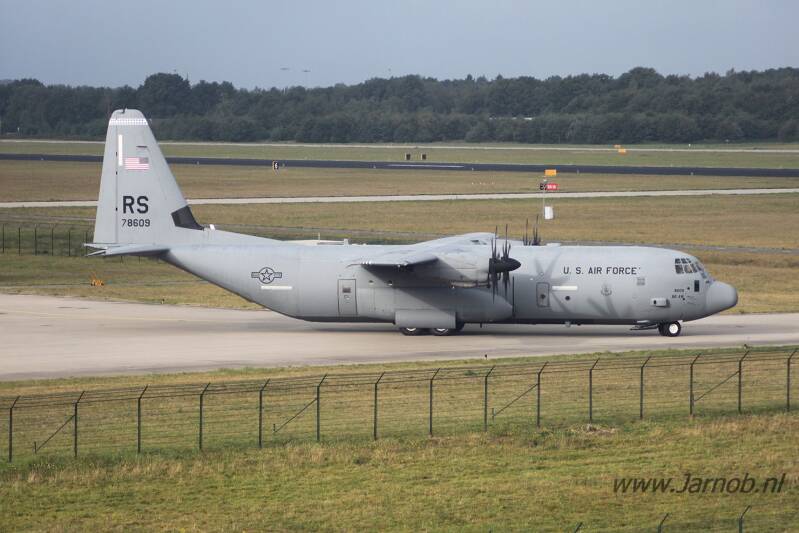 c130j-3007-8609rs37asjpg.jpg