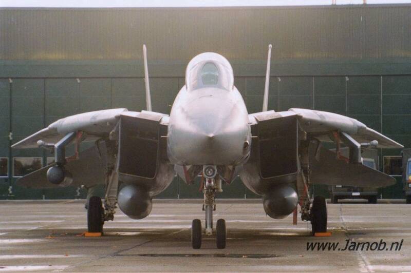 F14B 162918 / AA100 VF103 B