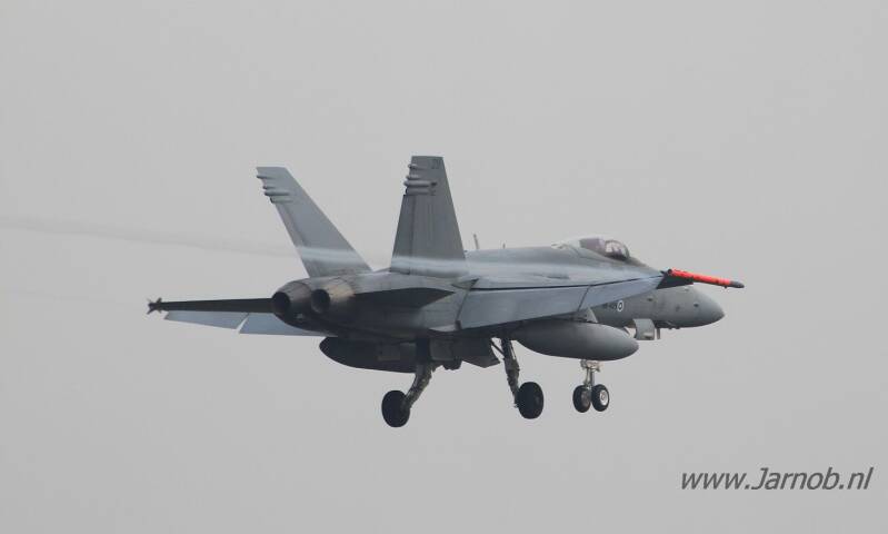 F18C HN429 HavLlv21 (b)