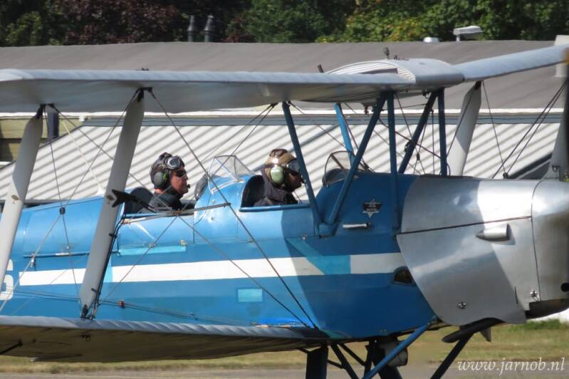 G-AJHS DH82a Tiger Moth 1939 (a)