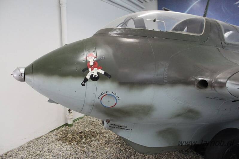 191904 Me-163 B-1a Komet (b)