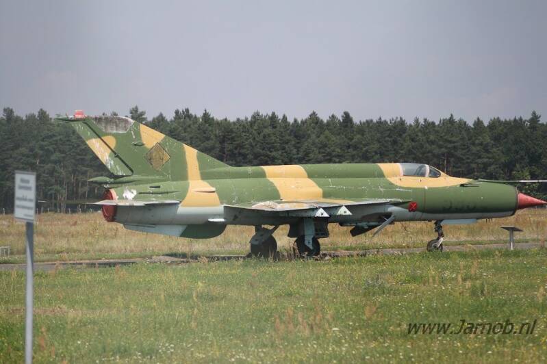 596 MiG-21M