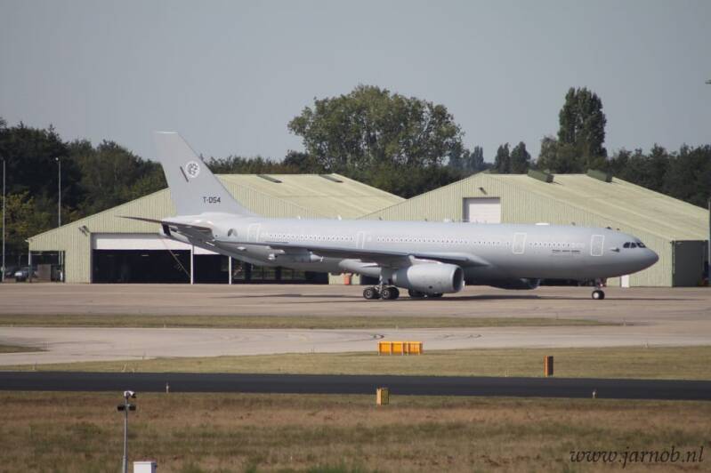 A330MRTT T-054 MFF (a)