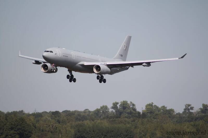 A330MRTT T-054 MFF (b)