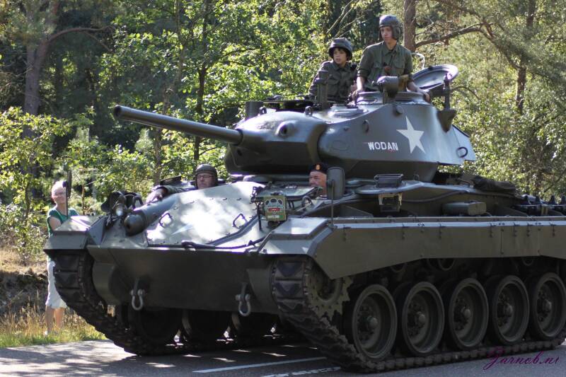 m24-chaffee-001-standard-3xt1tt.jpg
