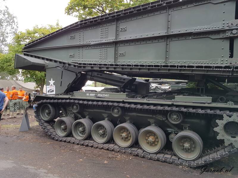 m48a2-avlb-a-standard.jpg