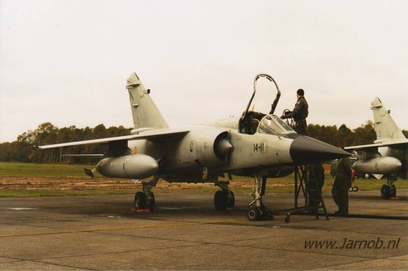 miragef1cec14-1714-11ala141-1.jpg