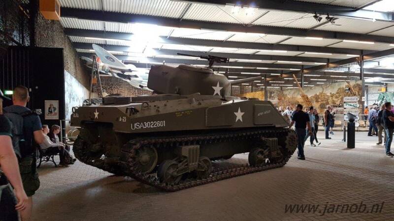 overloonmuseumsherman2.jpg