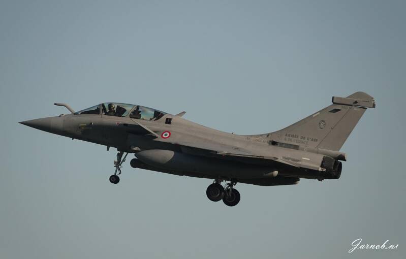 rafale-b-360-b-standard.jpg