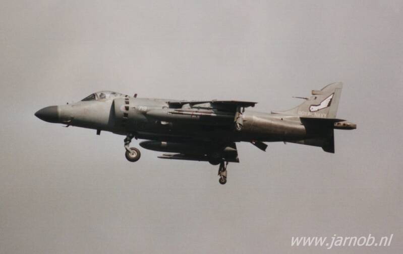 SeaHarrierFA2 ZD611/719 899sq