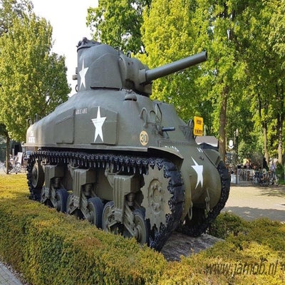 overloonmuseumousidesherman.jpg