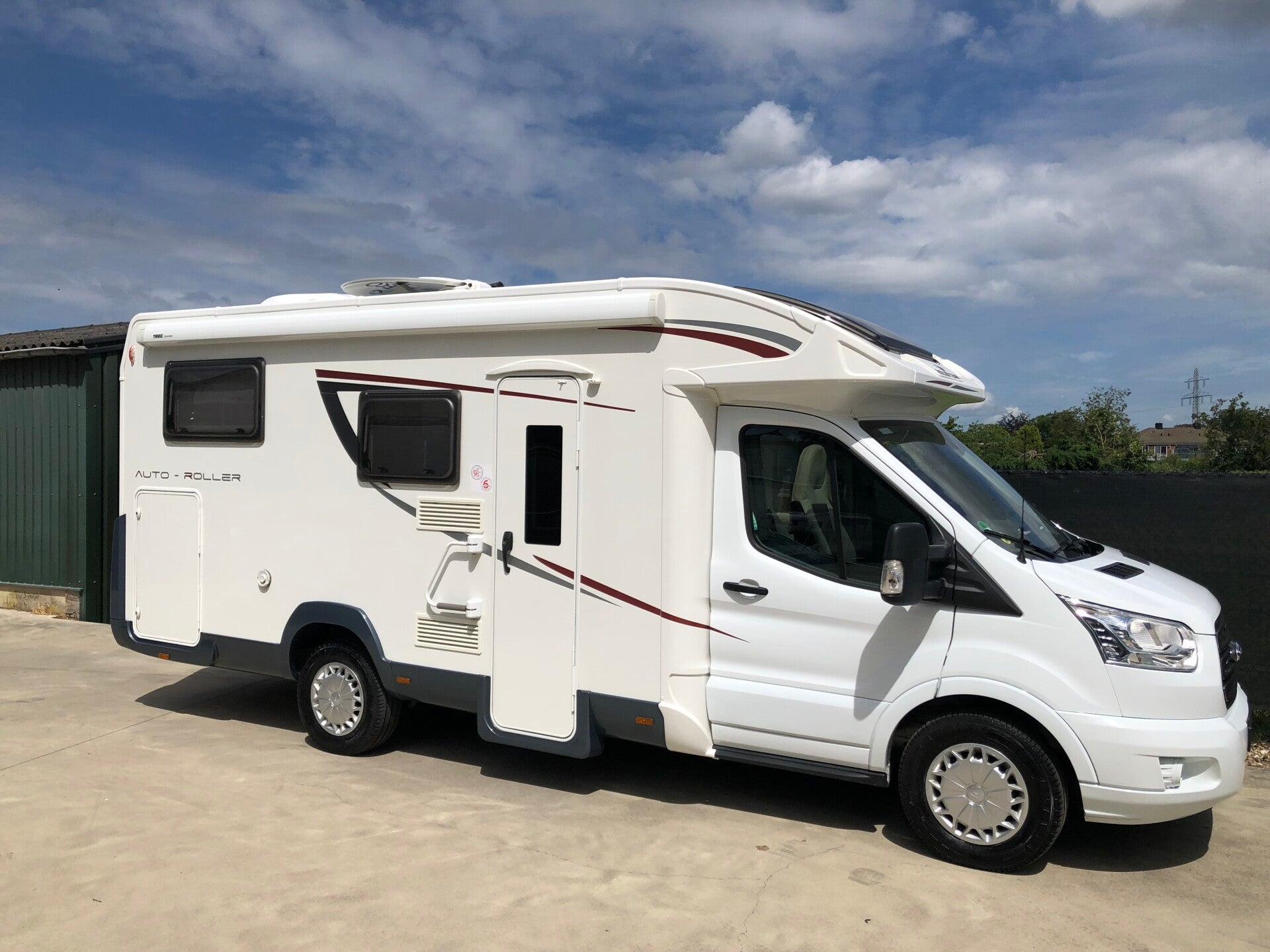 Rollerteam 285P Kronos | Ford 155pk 6bak