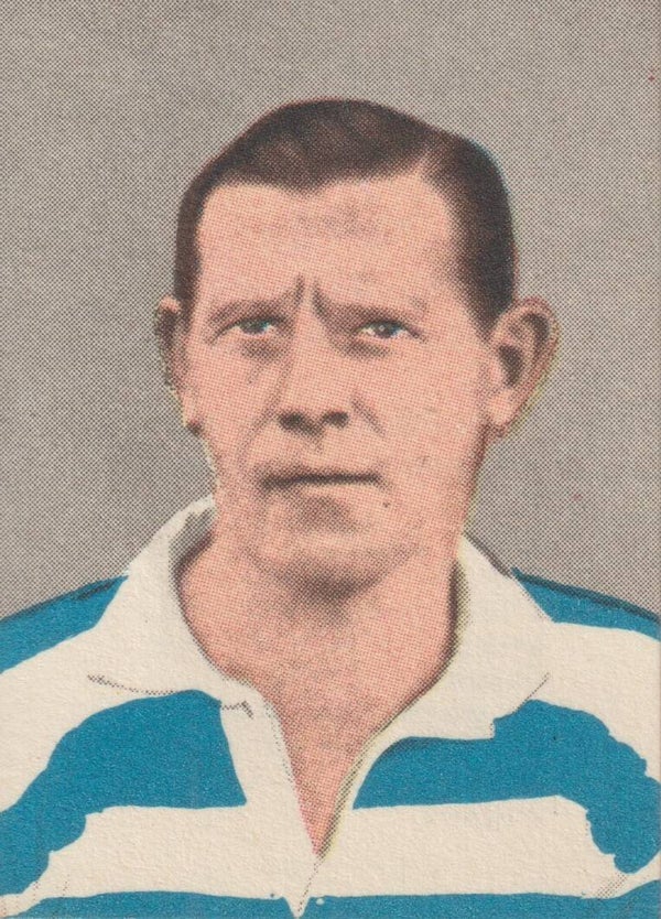 #26: P.Koekebakkerr (Blauw-Wit, Amsterdam) - Maple Leaf (1952) Voetbal Album: 100 Vooraanstaande Spelers