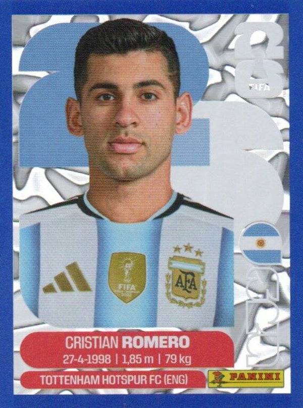 #ARG 4: Cristian Romero (Argentina) - Panini FIFA World Cup 2026 Canada, USA, Mexico. Blue Crumple Parallel