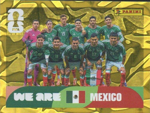 #MEX 13: Teamfoto (Mexico) - Panini FIFA World Cup 2026 Canada, USA, Mexico. Gold Flood Crumple Editie