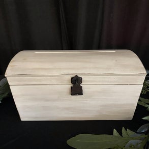 Boite à carte en bois blanchis