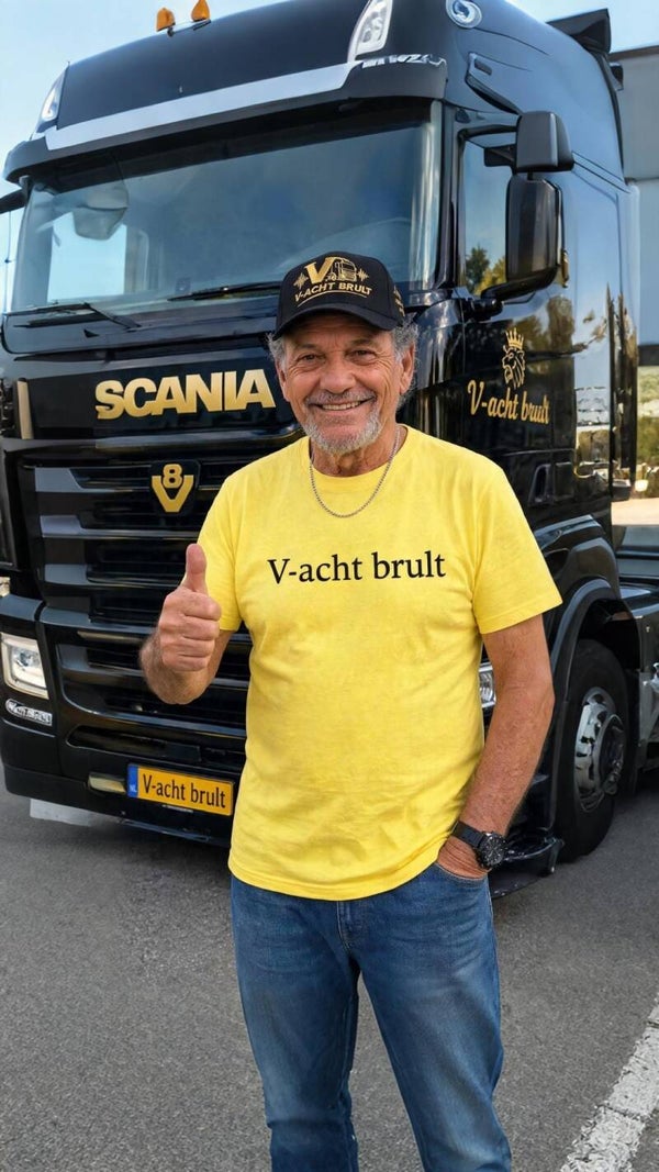 GEEL V-ACHT BRULT T-SHIRT – GOUDEN EDITIE 💛🖤