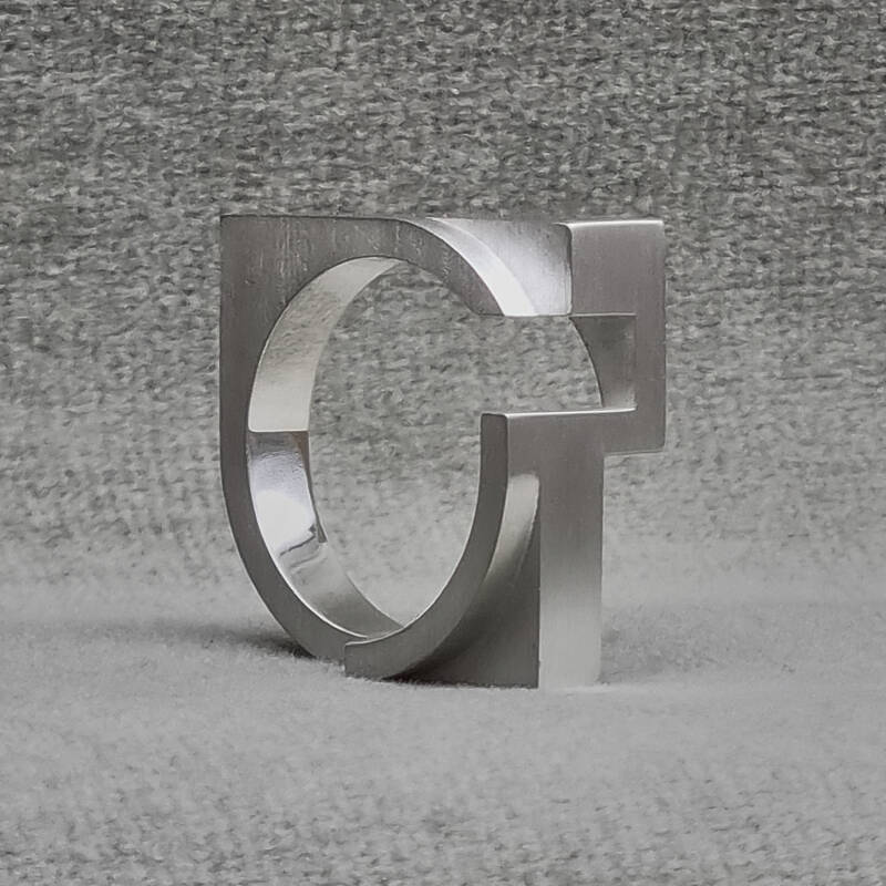 silver ring room with a view