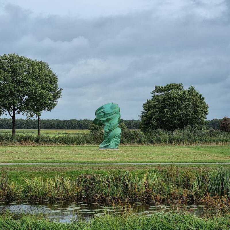 photo of sculpture Tommy 2013 by Tony Cragg
