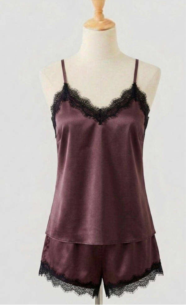 Pijama Encaje Morado viejo
