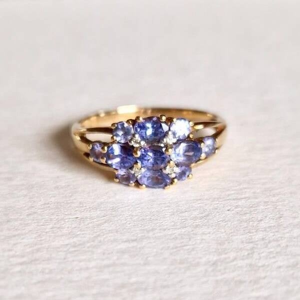 The Tanzanite and dreamy diamonds