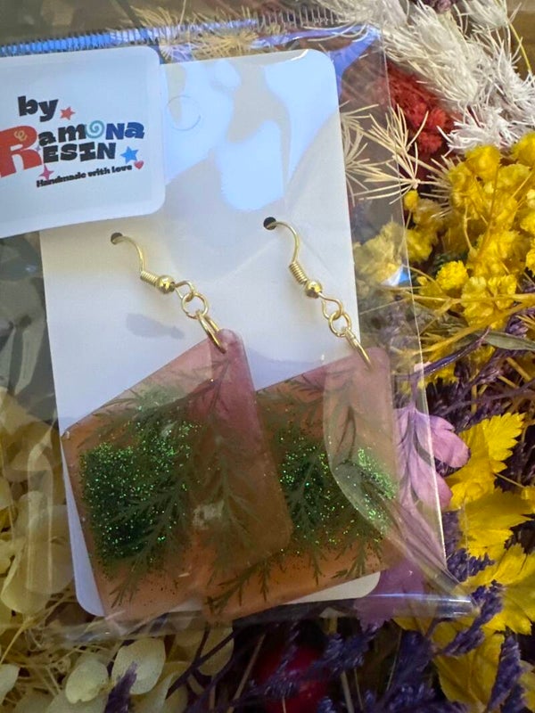 Well sized handmade floral earrings