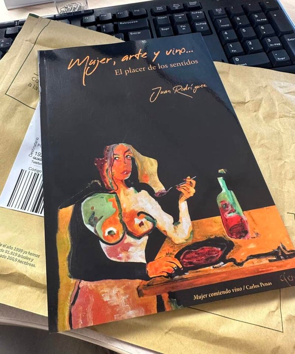 Mujer, arte y vino