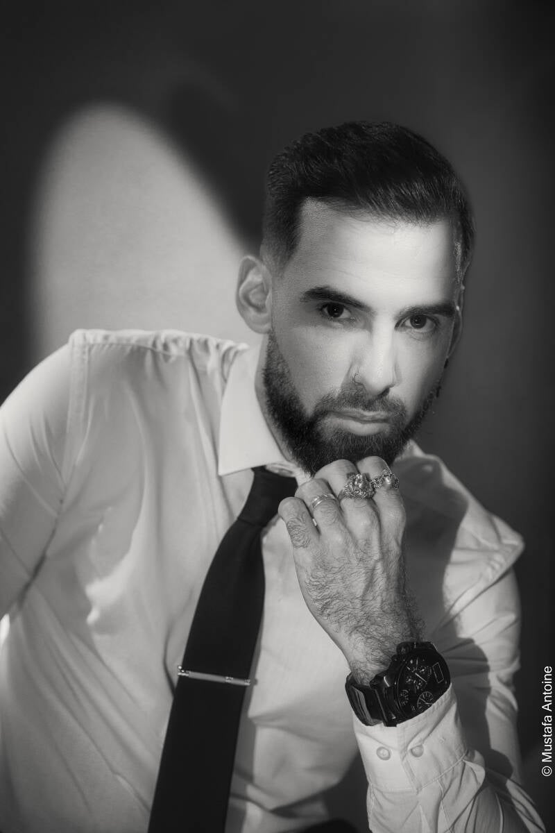 portrait style harcourt