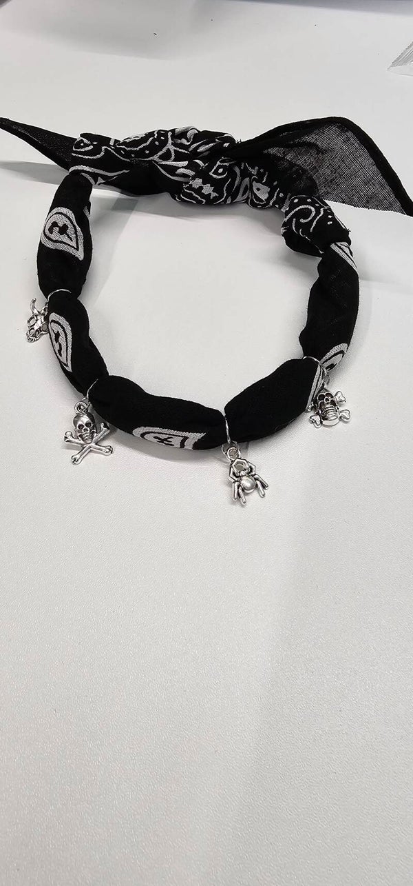 Collier Breloques chiens 🏴‍☠️