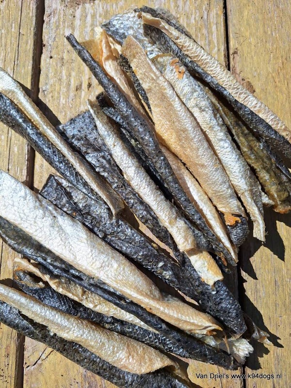 Zalmhuid gedroogd zak a 200gr ca 12st.