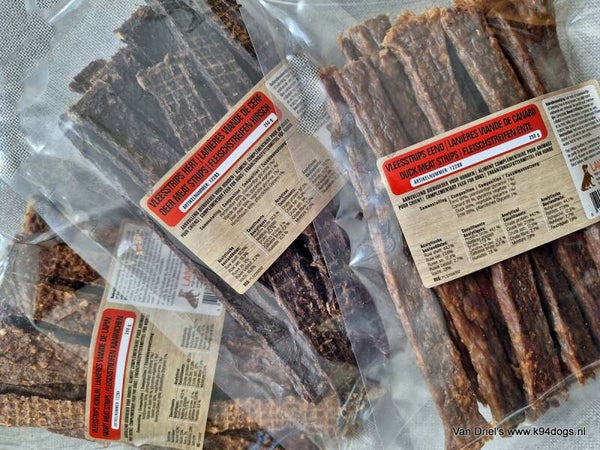 vlees strips 19cm 250gr eend, hert of konijn