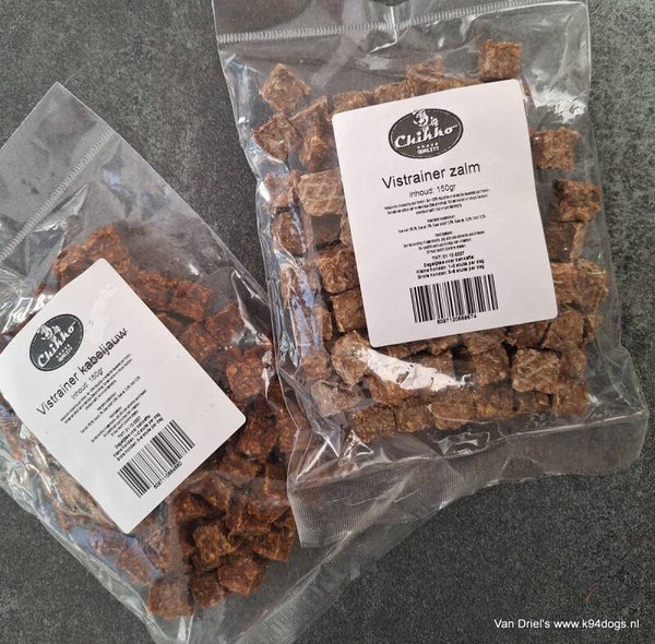 vistrainers 100% zalm of kabeljauw in blokjes 150gr