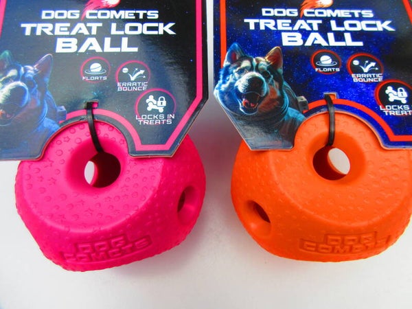Dog comit floating treat lock bal