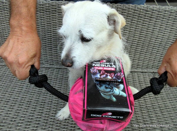 Dog comets XL grip bal met trek touw 20cm