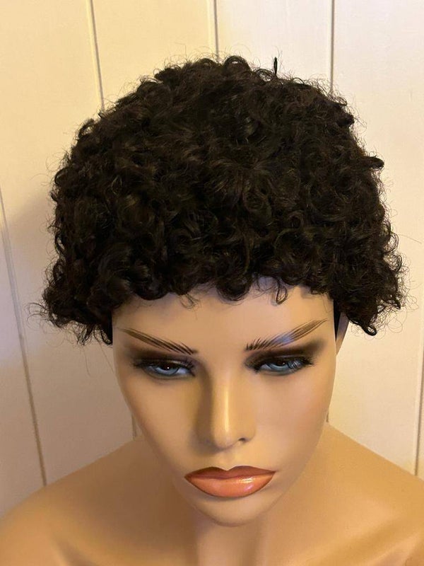 Perruque noire bouclée