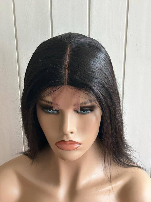 Perruque noire avec closure 4x4