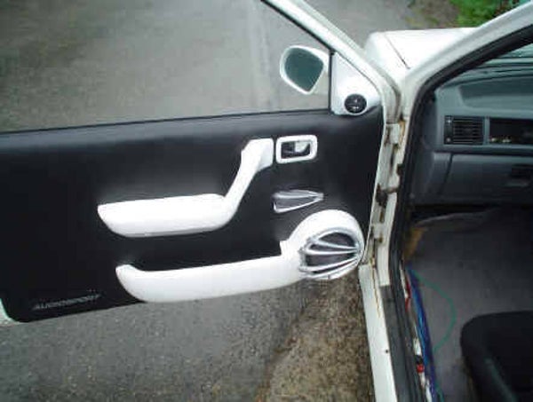 Ford Fiesta Mk3 Speaker Pockets