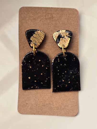 Black and Gold Foil Drops
