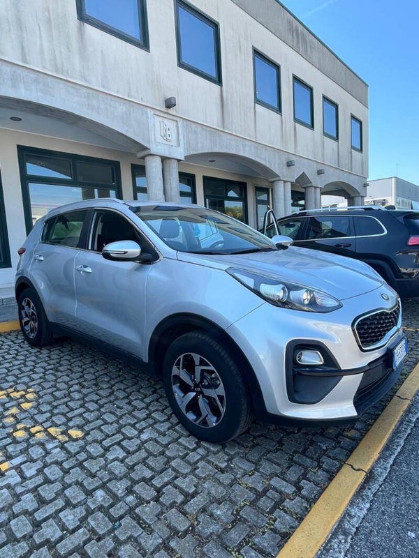 Kia Sportage 2021 1.6 Mild Hybrid Andata per Neopatentati