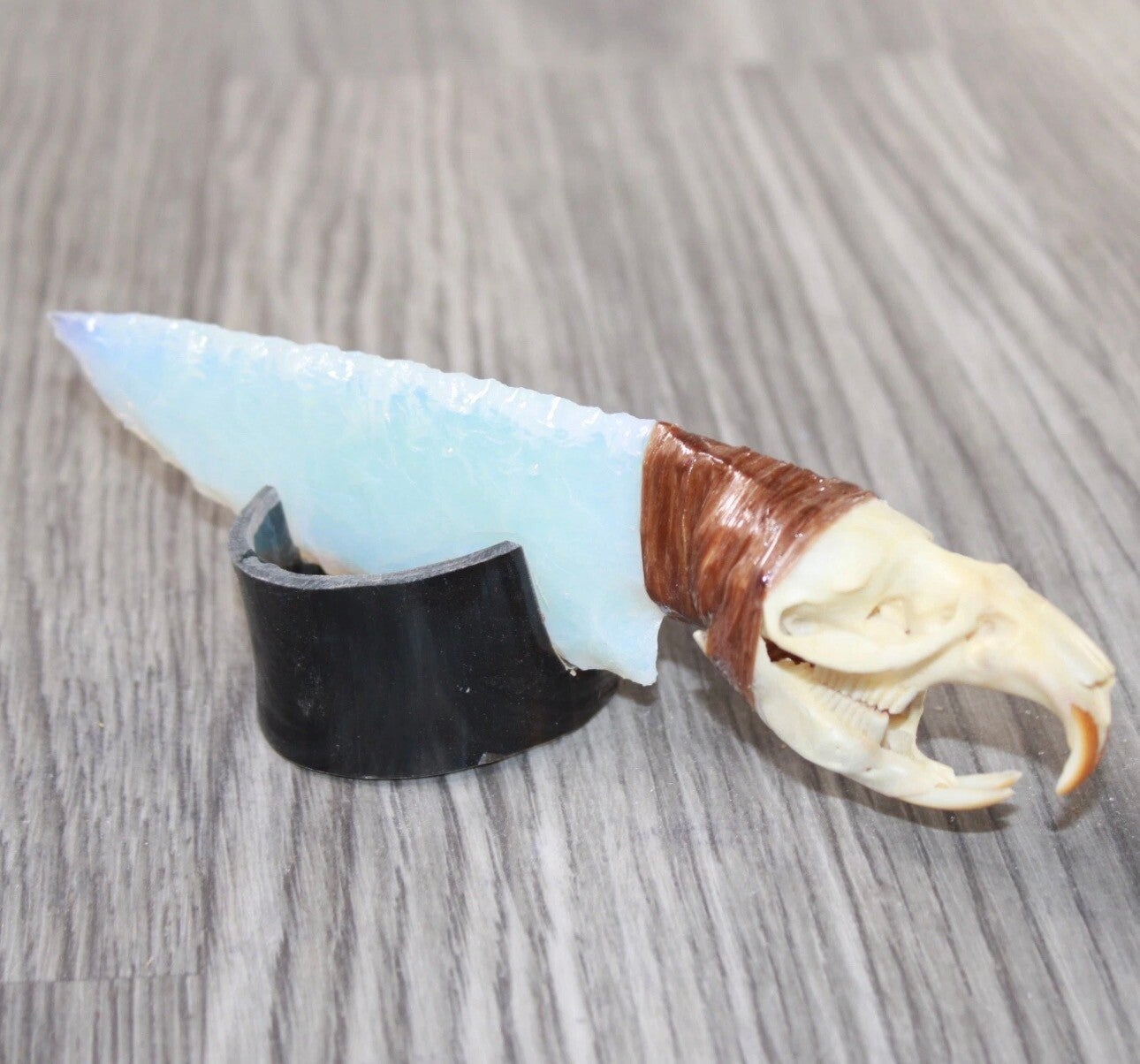 Opalite Blade Muskrat Head Knife