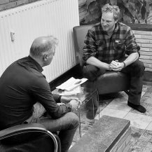 De training van Yourmove Coaching voor de mannen is in het oude Zwitsal-gebouw aan de Deventerstraat in Apeldoorn