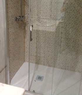 cambio bañera por plato de ducha, ducha alicante, reforma baño alicante, cambiar bañera por ducha alicante, cambiar bañera por ducha, renoveduch, totducha alicante, duchamania