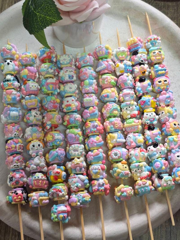 Hand-painted 3D Beads/ Character beads/ Heavy painting beads/ 3D Drawing.