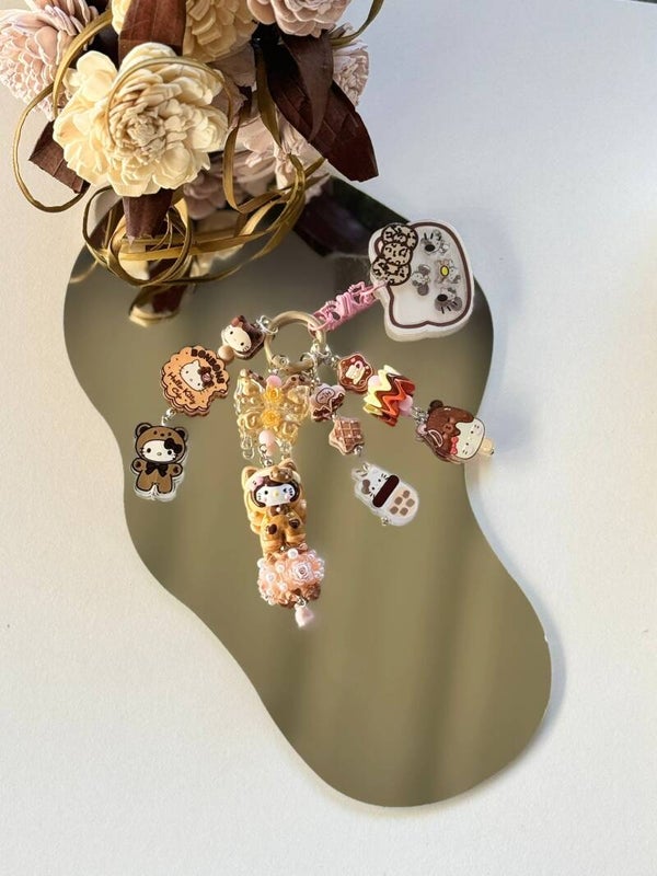 Brown Kitty Shaker Bagcharm / Phonecharm