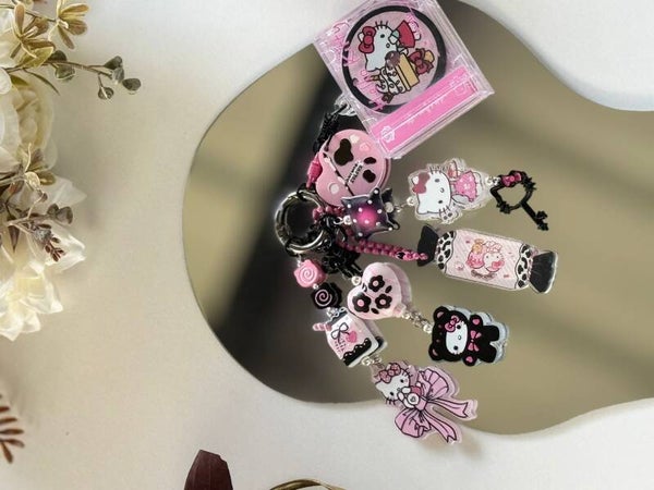 Sweet & Spooky Kitty Beaded Keychain