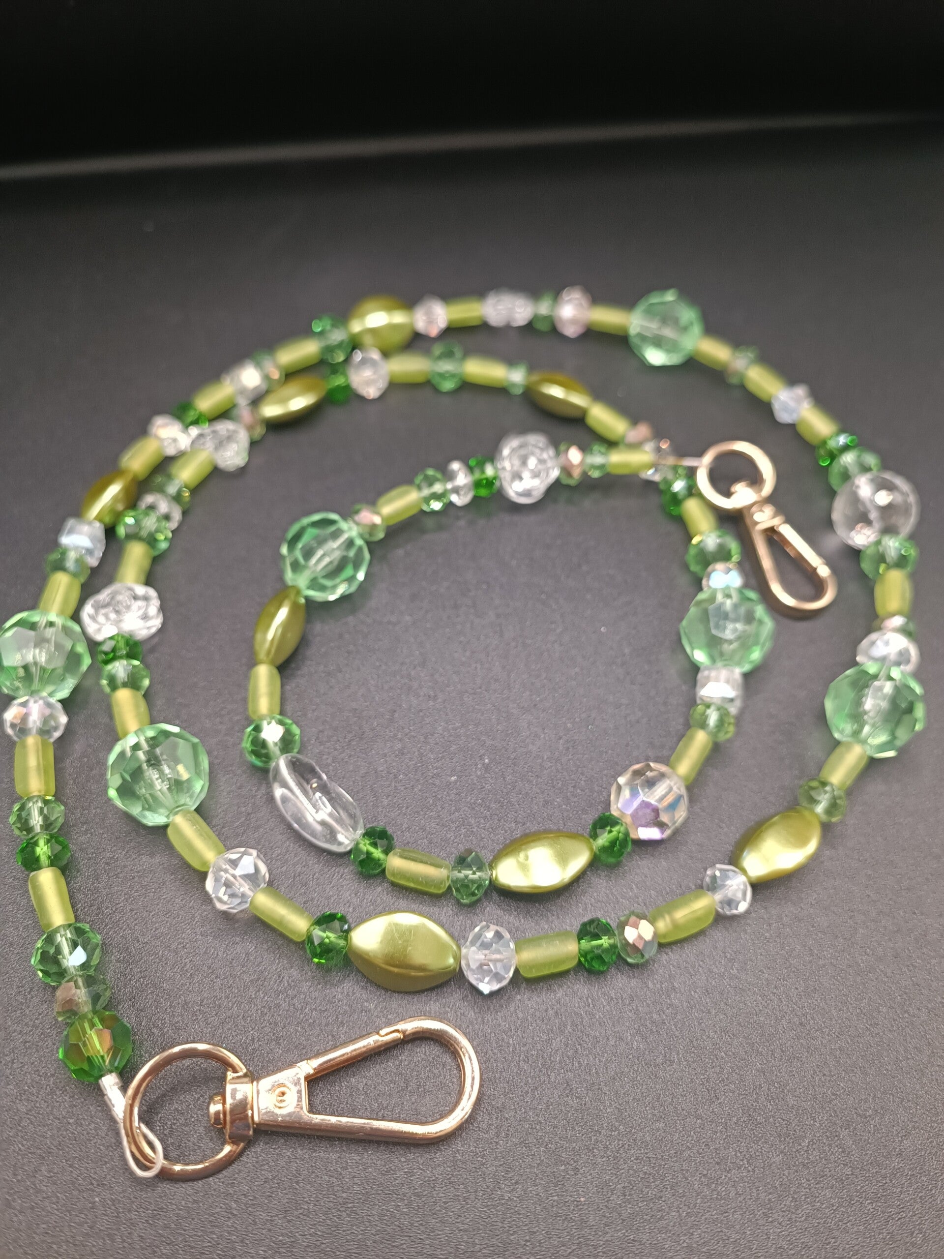 Laisse Verte &Dore  en perles & Cristaux