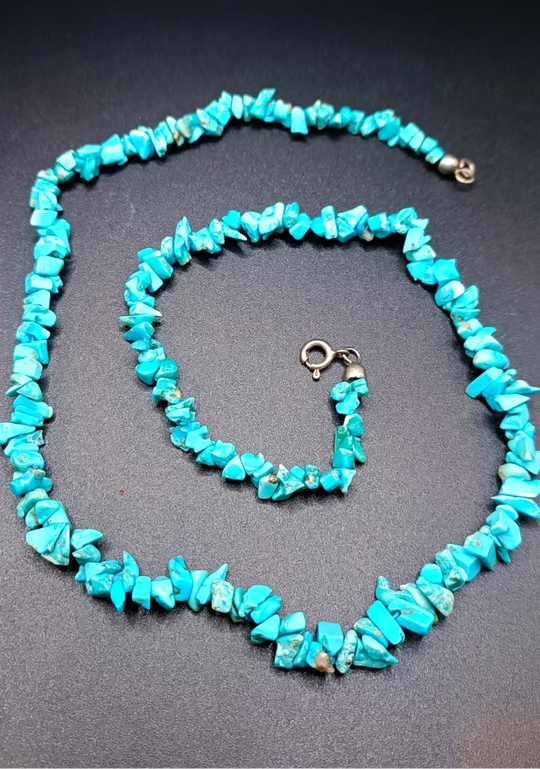 Collier sautoir en Turquenite baroque Bleu